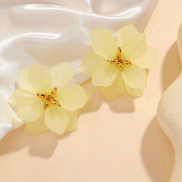 Elegant Yellow Flower Earrings A1244 - Picture 2 of 5